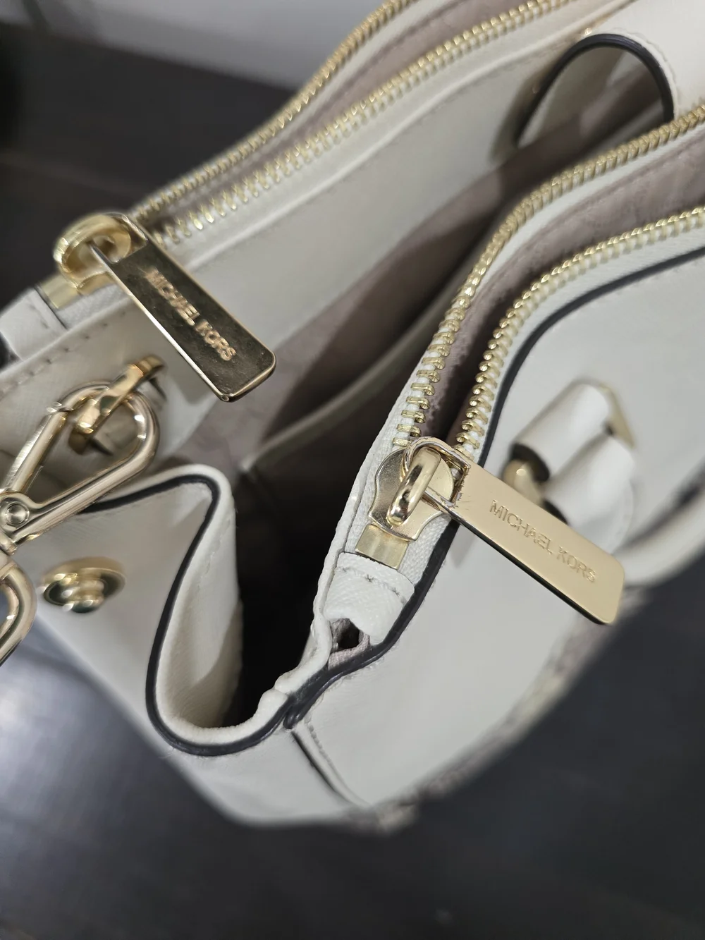 Michael Kors chic michael